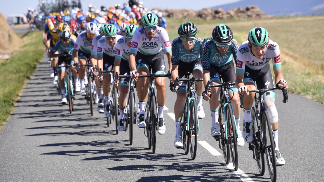 Ласкаво просимо у Le Tour!