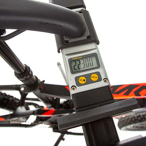 Шикарно оснащений електровелосипед Macina Lycan 271 від KTM ...